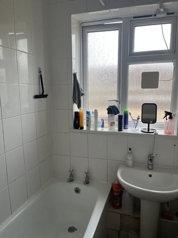 Room Sportsman Place in Greater London