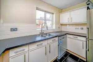 Flat Fairford Leys Way in Fairford Leys