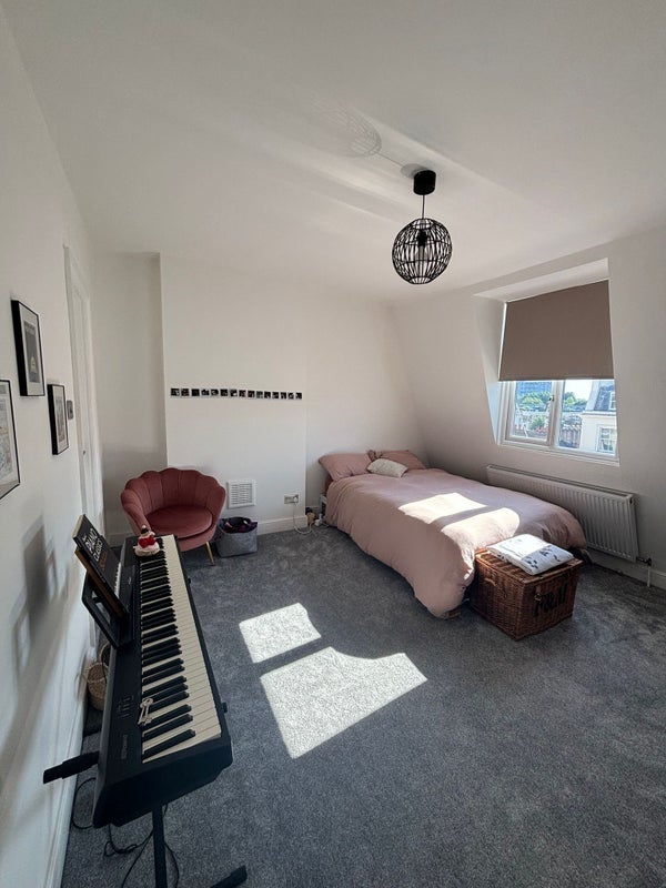Room Warrington Crescent in City of Westminster