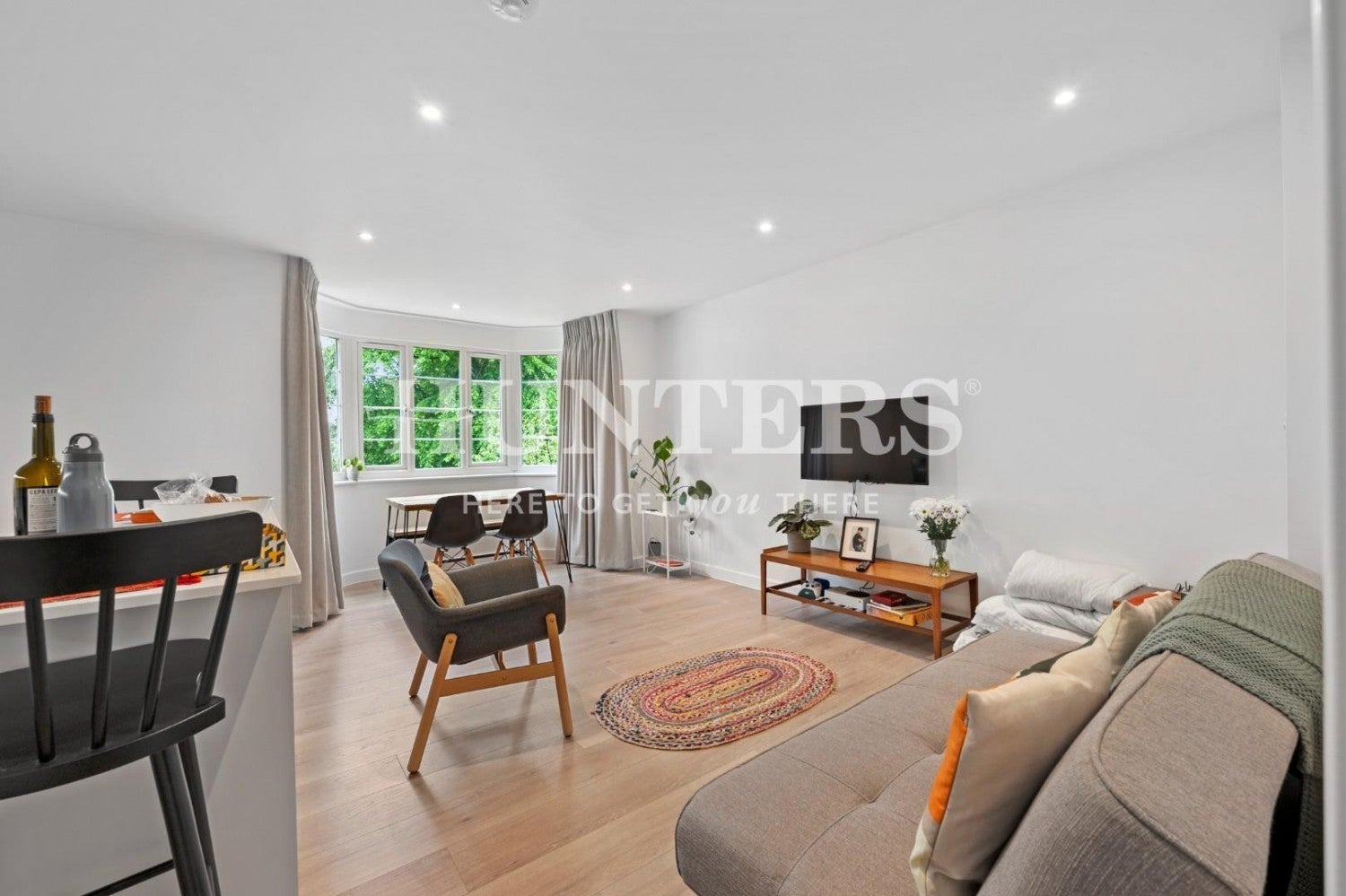 Flat Crouch End Hill in Greater London