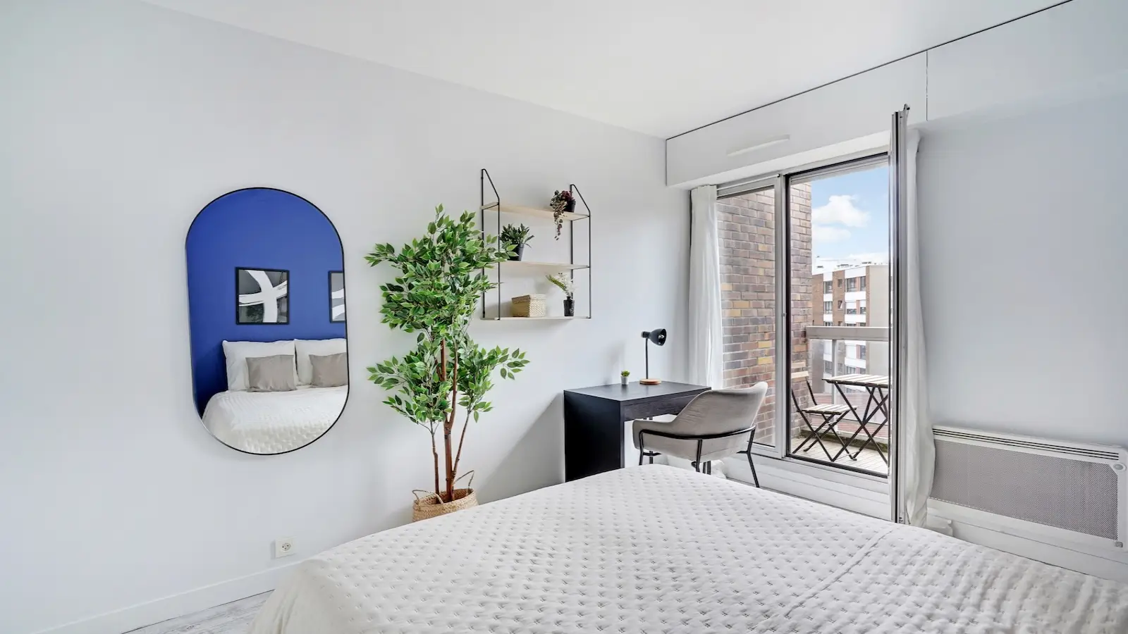 Room Rue Jean-Pierre Timbaud in Issy-les-Moulineaux