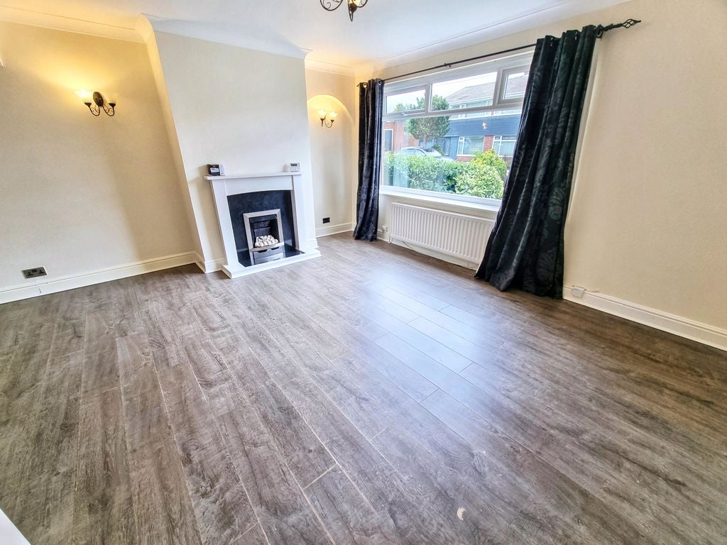House Lordsgate Drive in Burscough