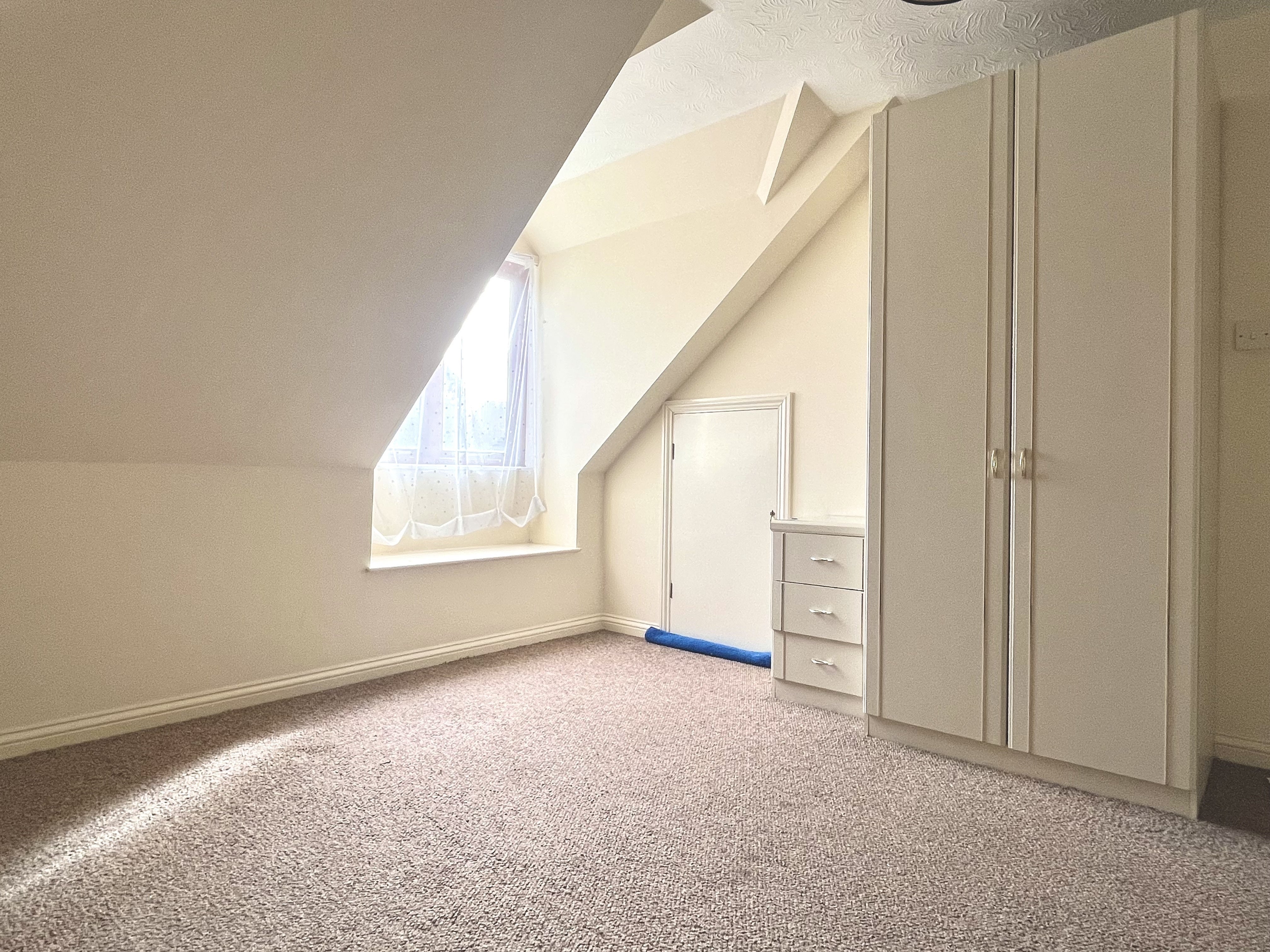 Flat Beauchamp Lane in Oxford