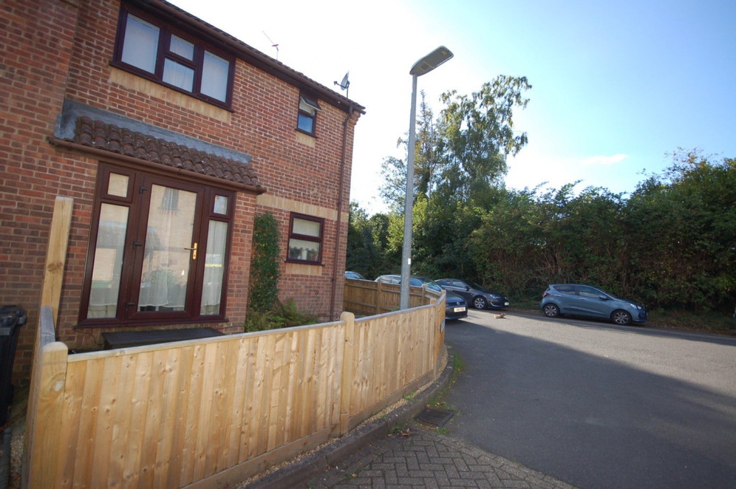 Room Hempstead Lane in Wealden
