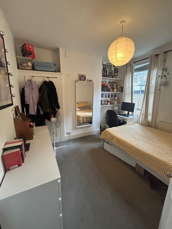 Room Corbyn Street in Greater London