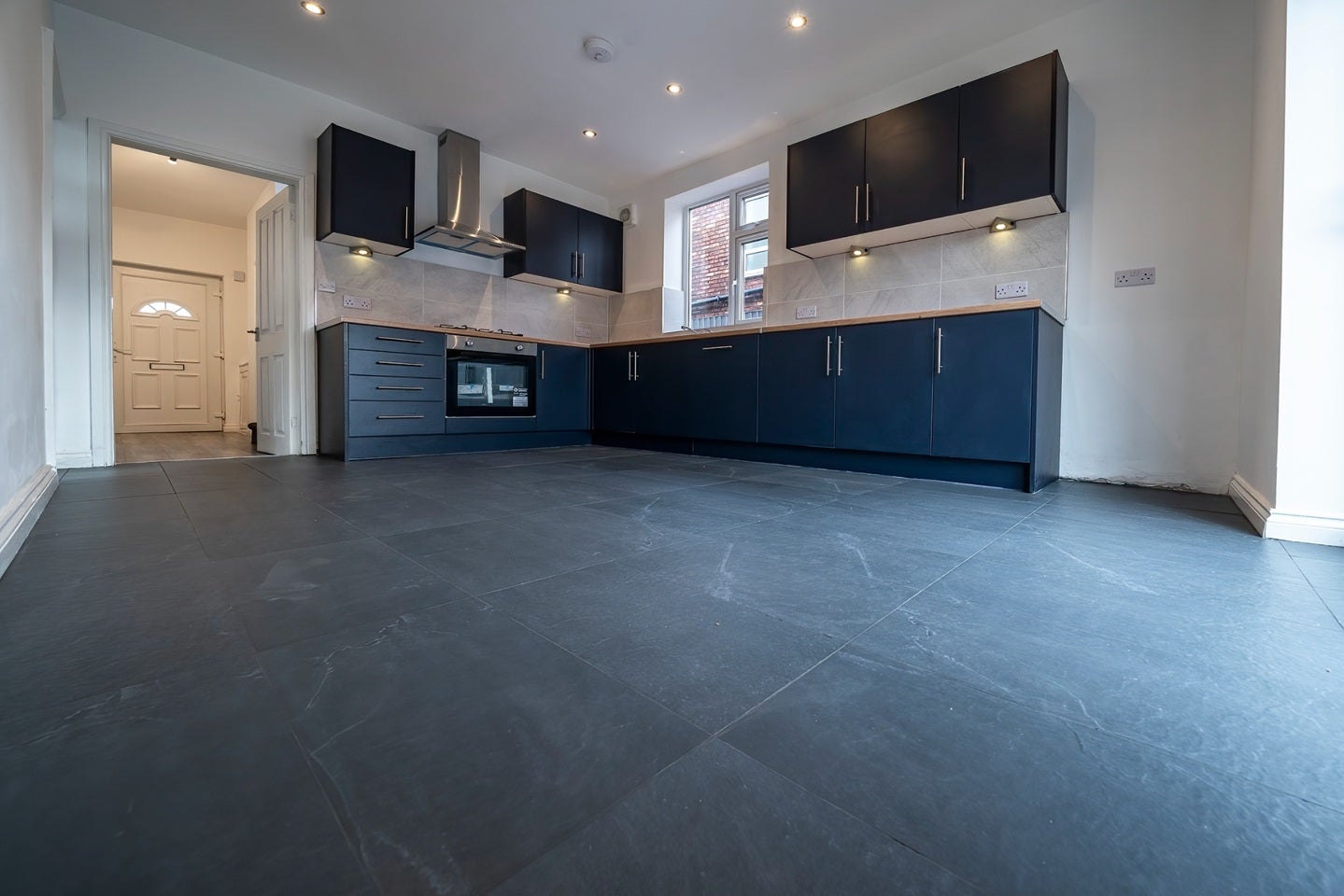 Room Downham Way in Greater London