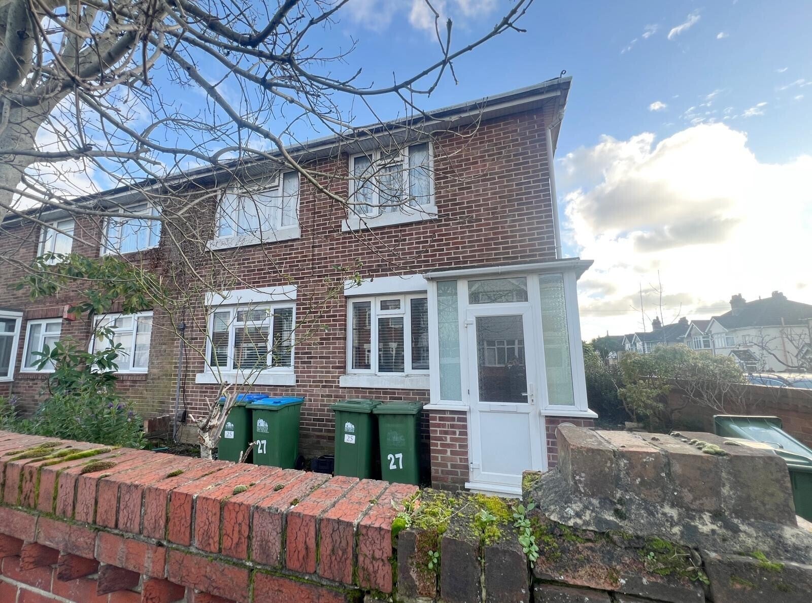 Flat Whithedwood Avenue in Southampton