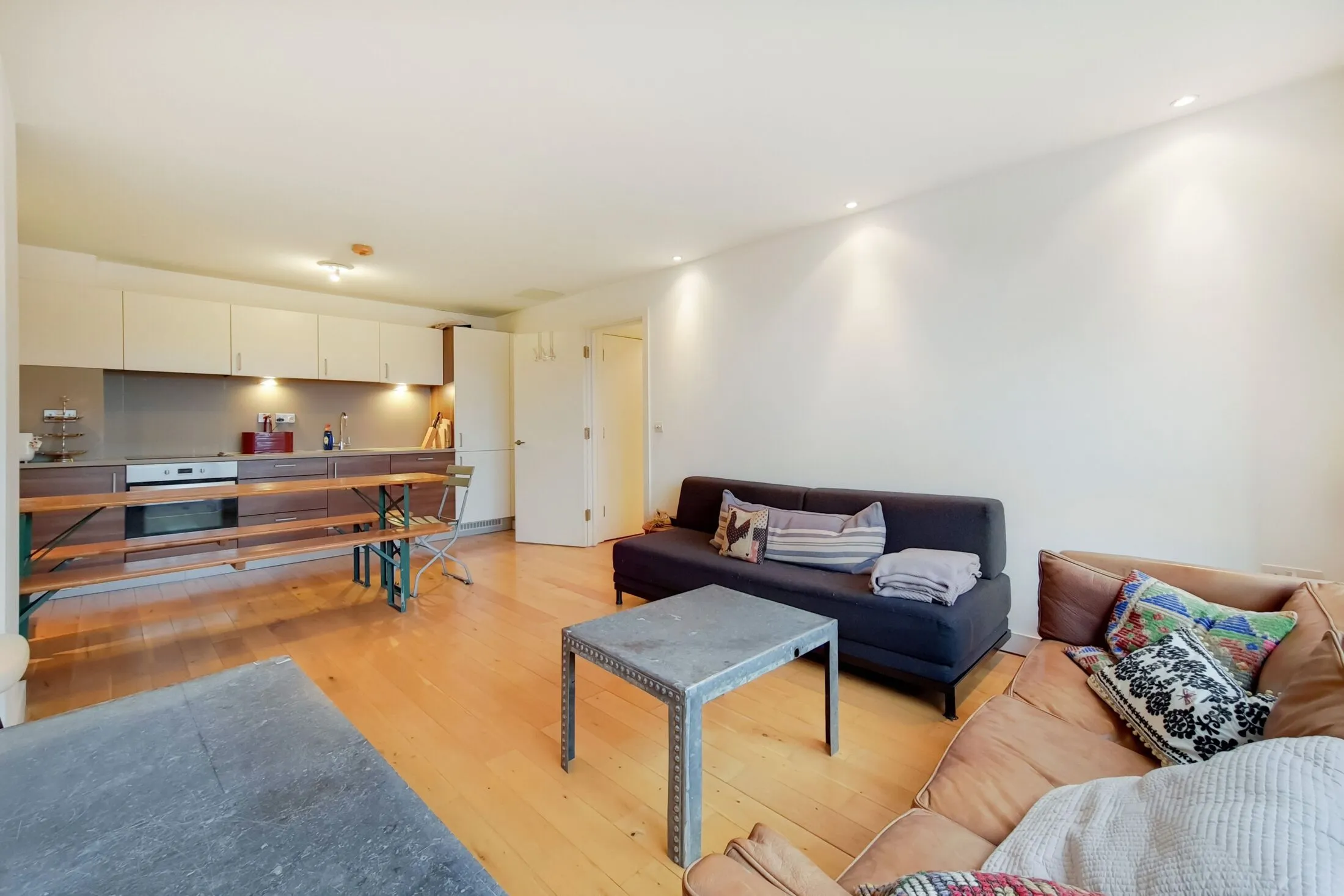 Flat Lolesworth Close in Greater London