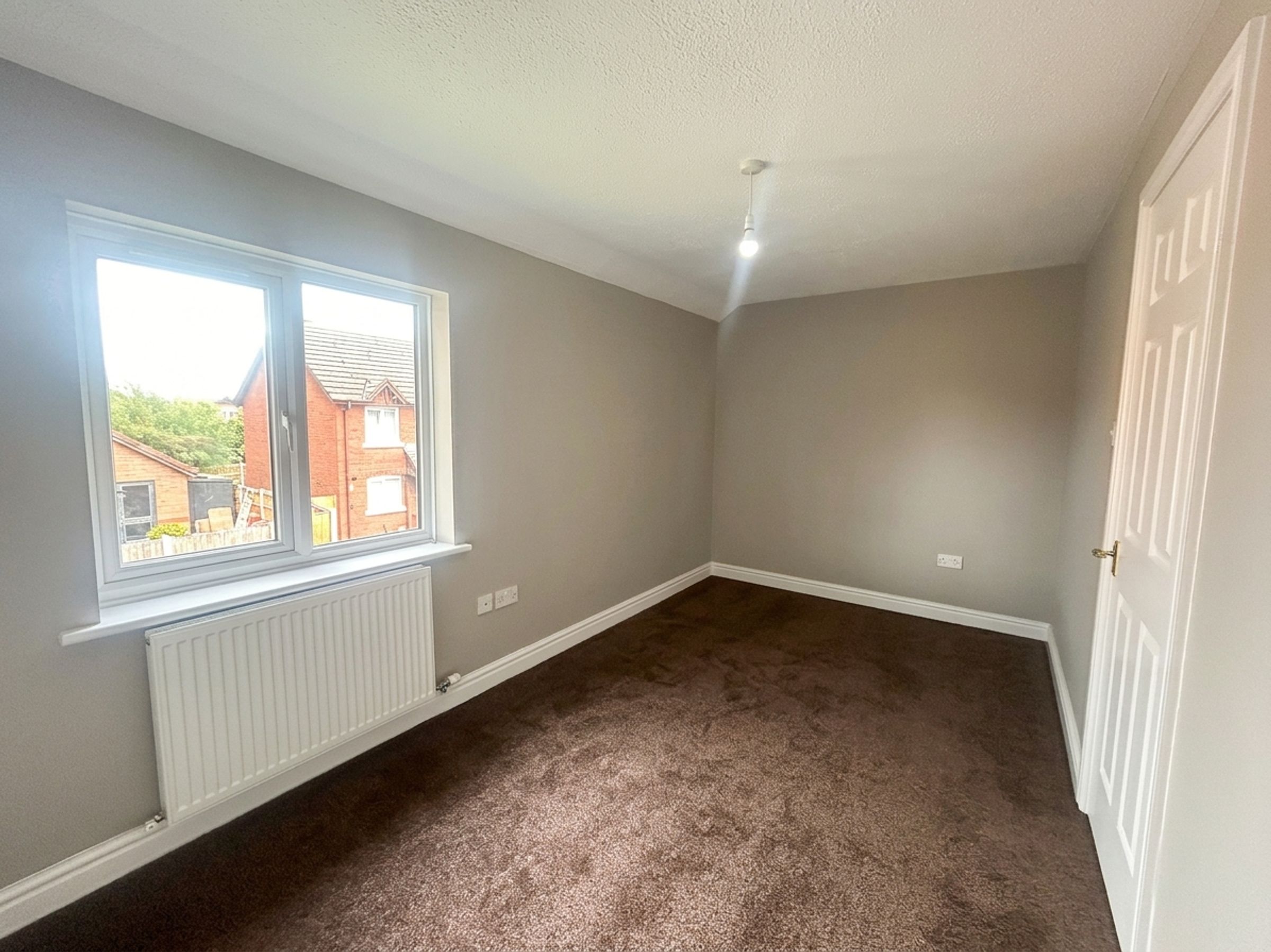 House Llys Aderyn Du in St Asaph