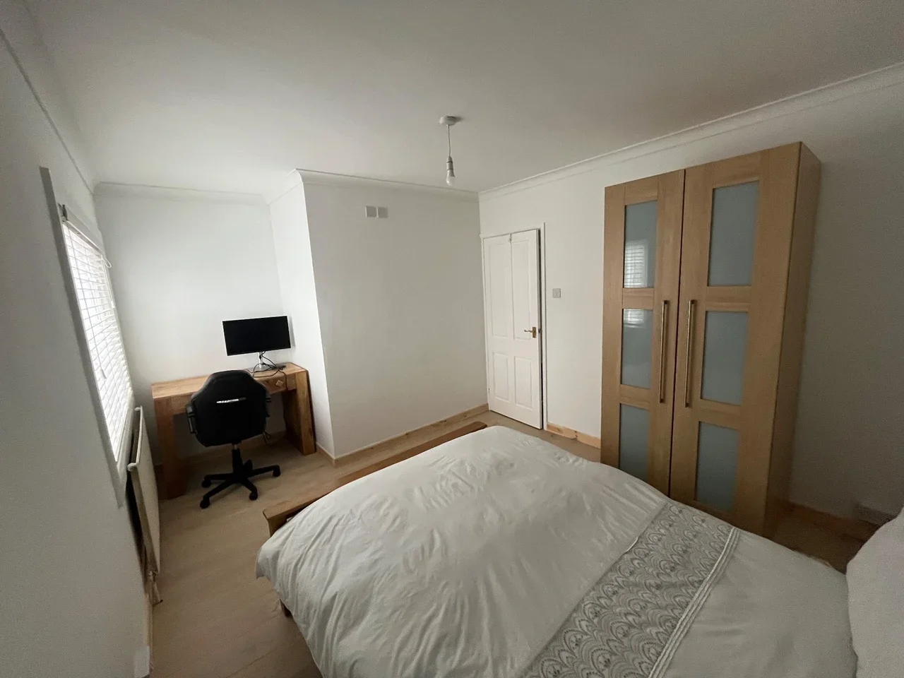 Room Judge Street in Watford