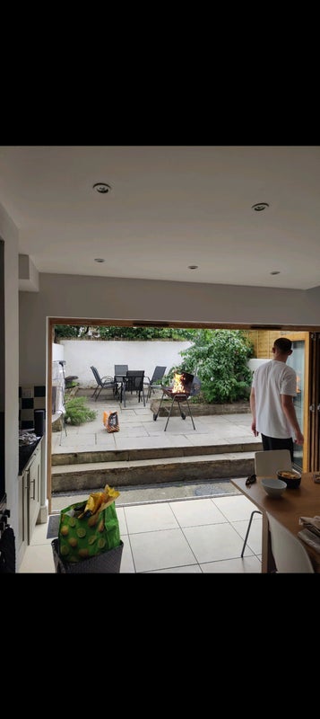 Room Stirling Road in Greater London
