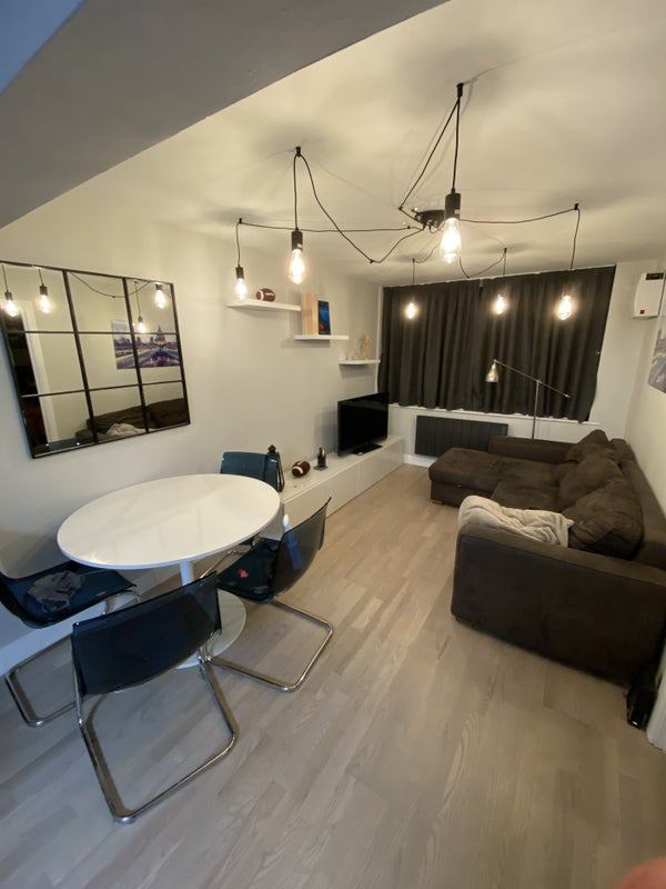 Room Litchfield Avenue in Greater London
