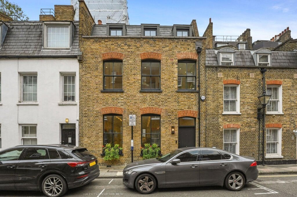 House Nottingham Place in City of Westminster