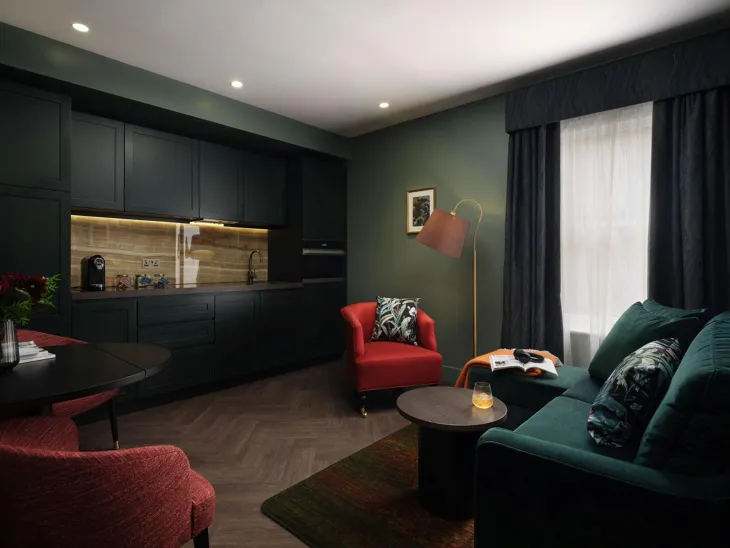 Flat Harrington Gardens in Greater London