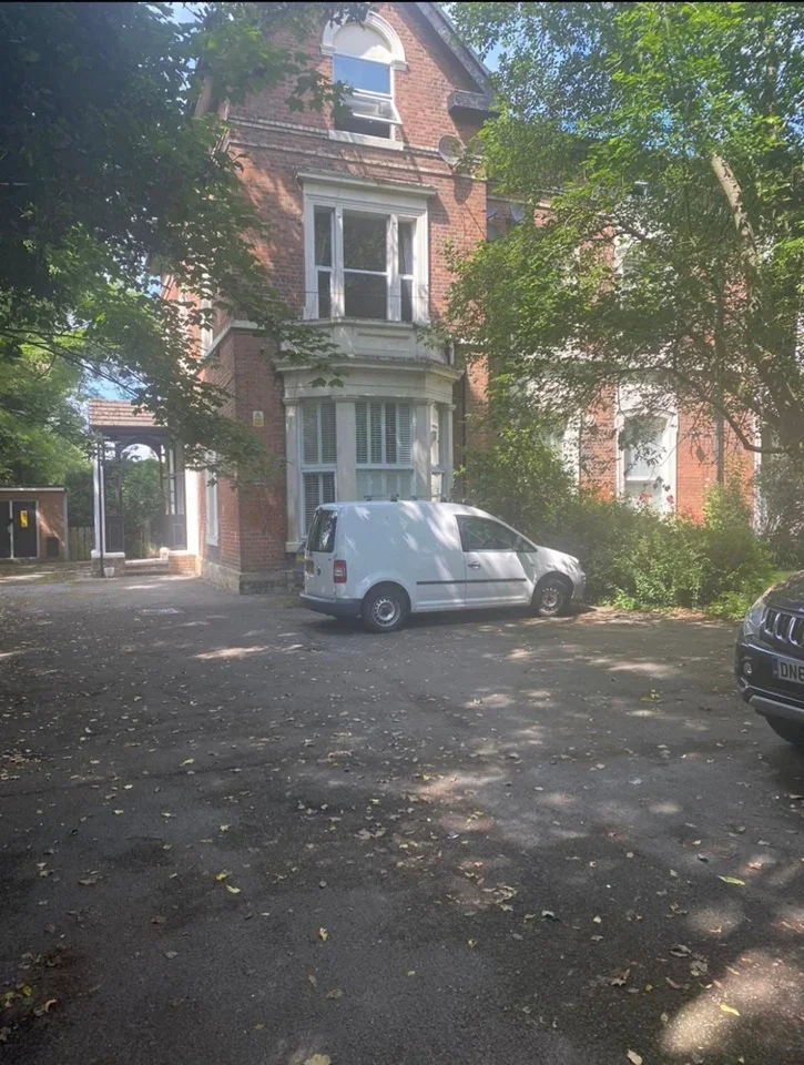Flat Caroline Place in Oxton Village