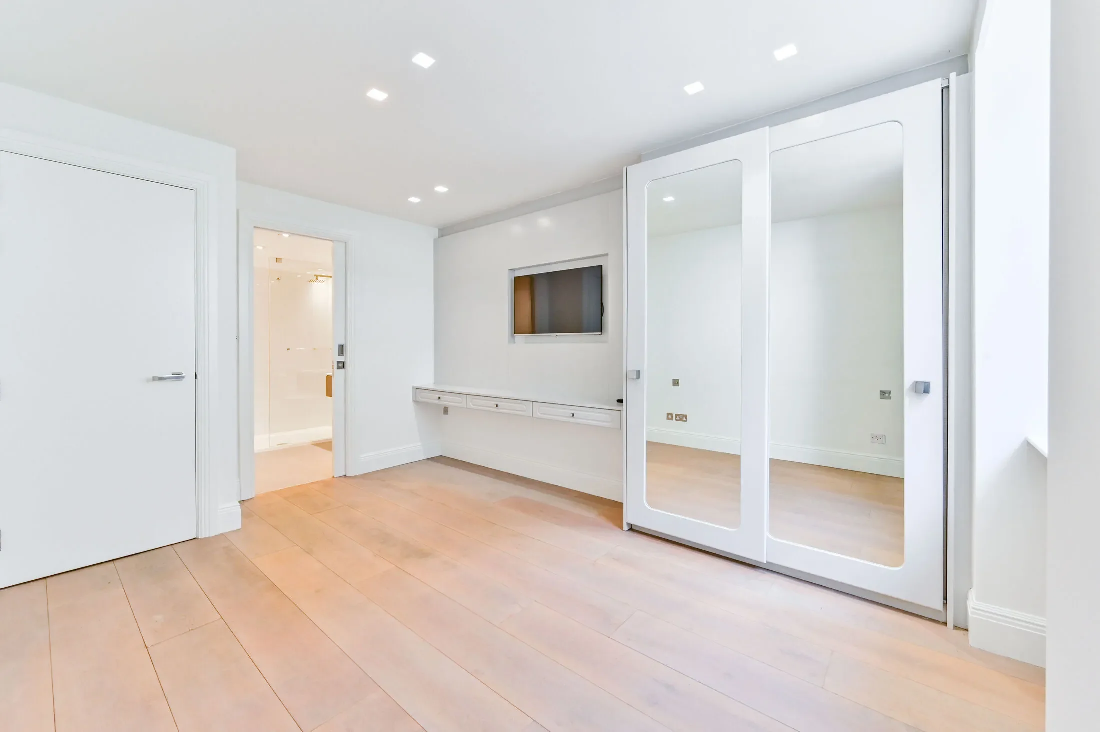 Flat Devonshire Place Mews in City of Westminster