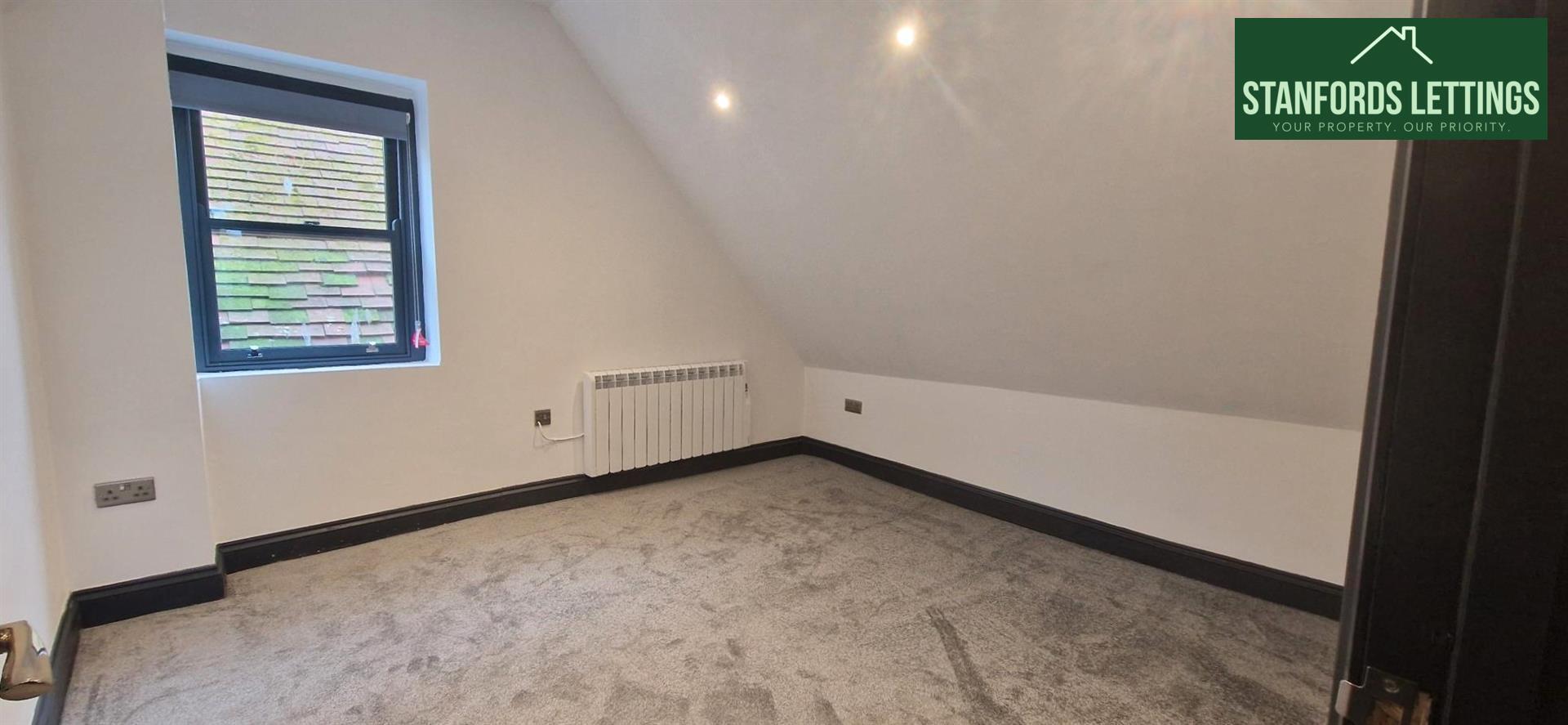 Flat Montague Street in Worthing