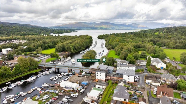 Flat Riverside in Balloch