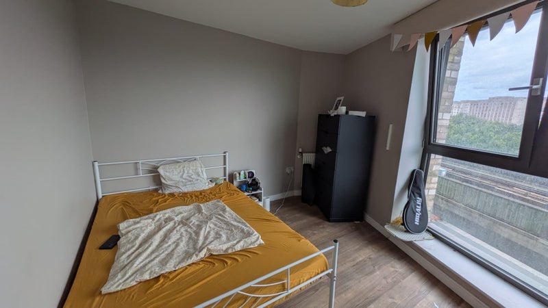 Room Bramwell Way in Greater London