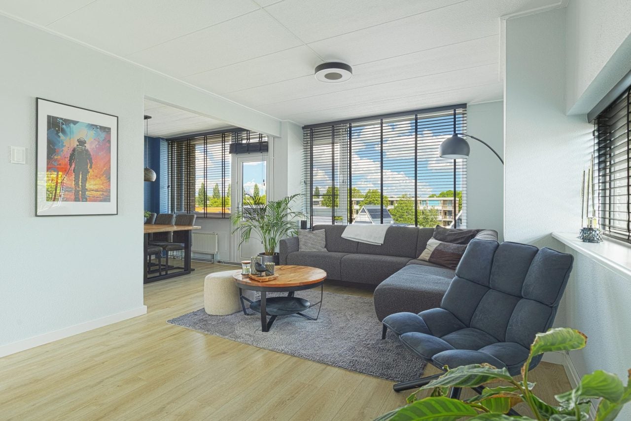 Appartement Burgemeester Crezéestraat 49 in Ridderkerk