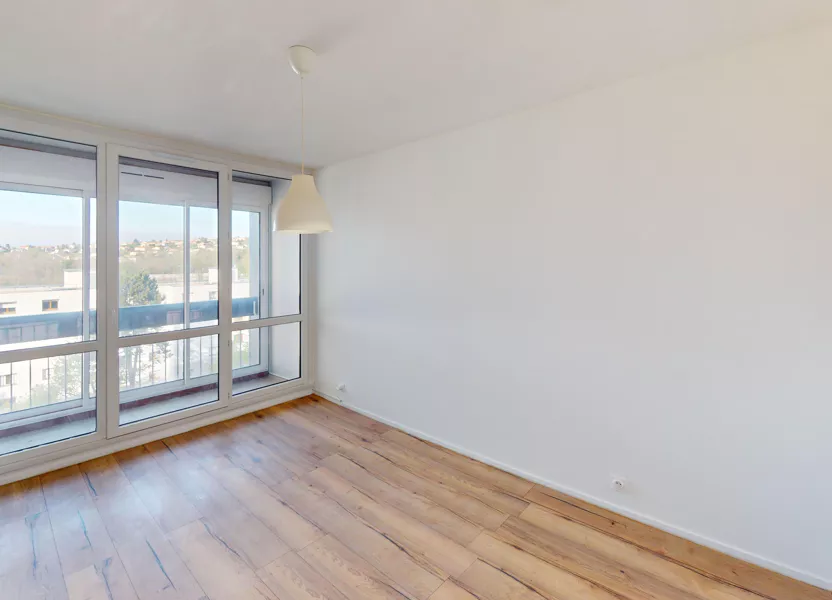 Appartement Rue Raoul Follereau à Saint-Étienne