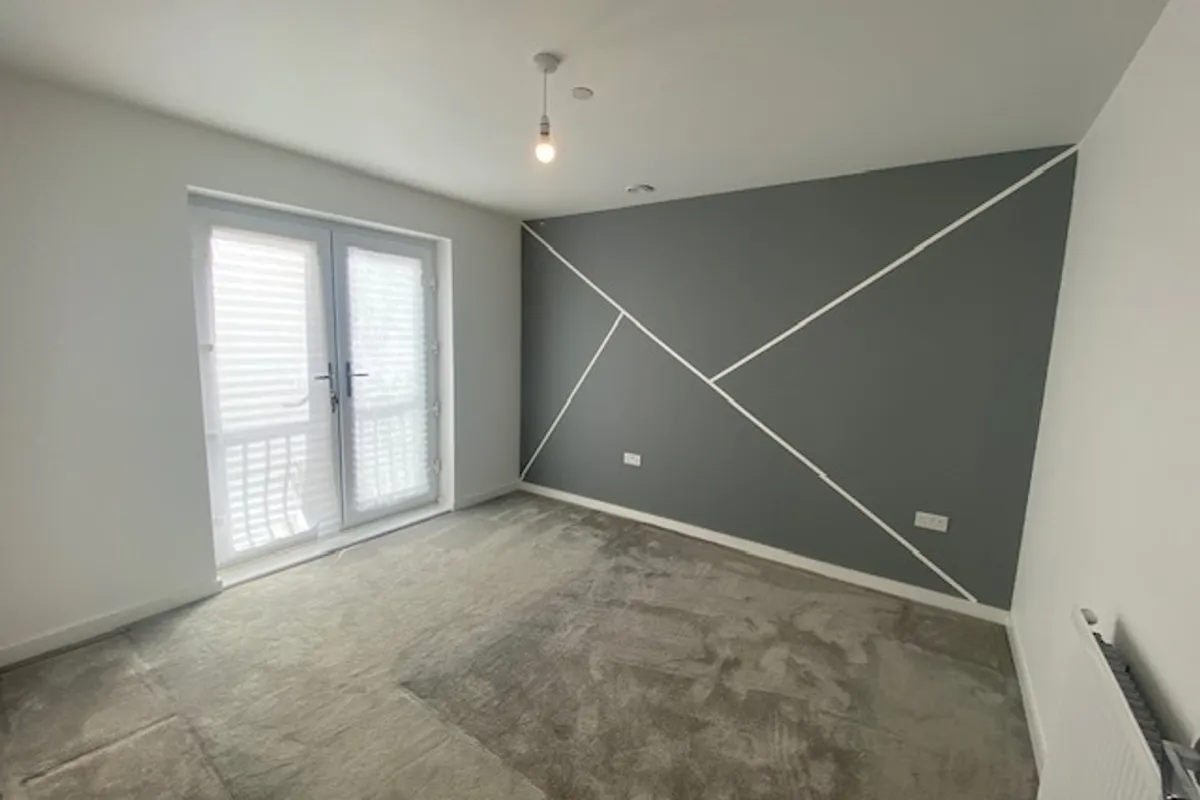 Flat Rhodfa Crughywel in Cardiff
