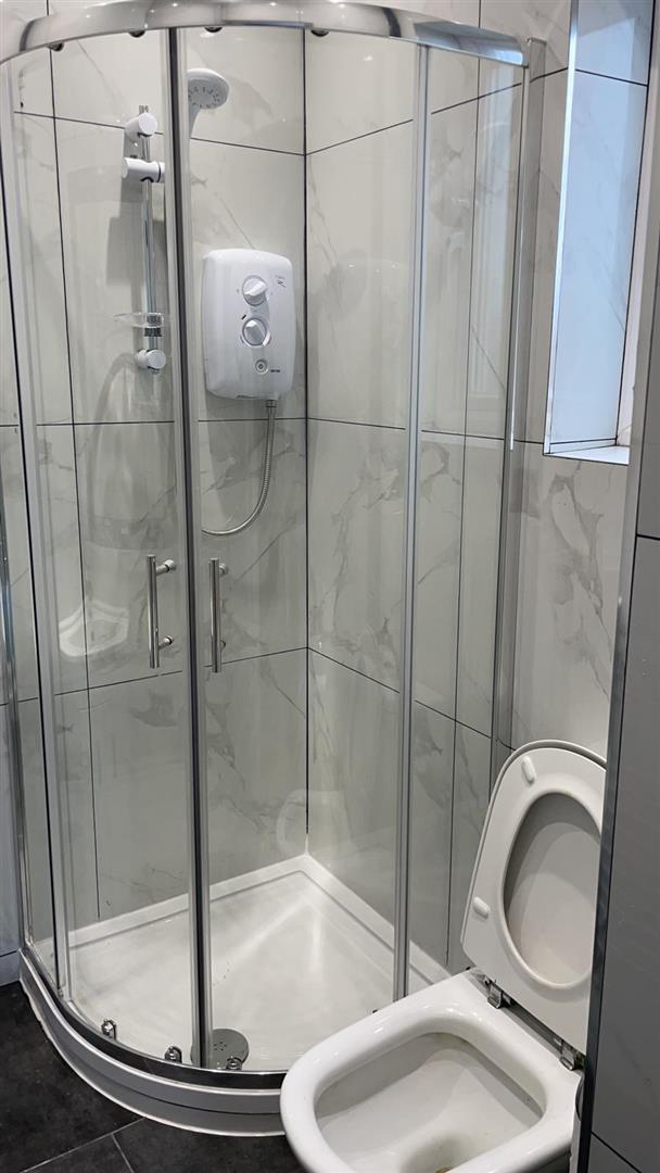 Room High Worple in Greater London