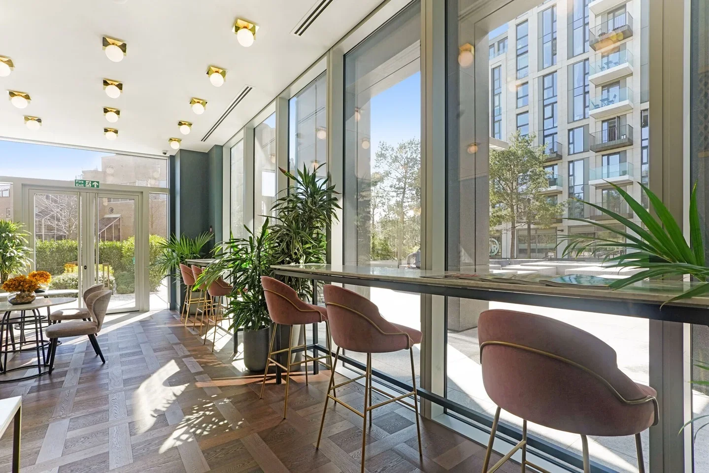 Flat Pennington Quay Walk in Greater London