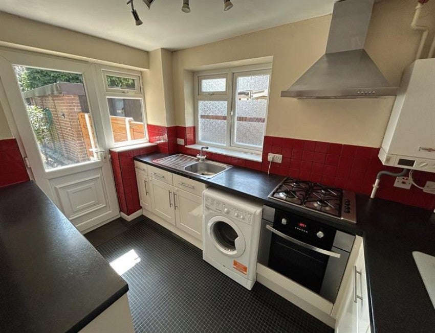 House Shenton Park Avenue in Trafford