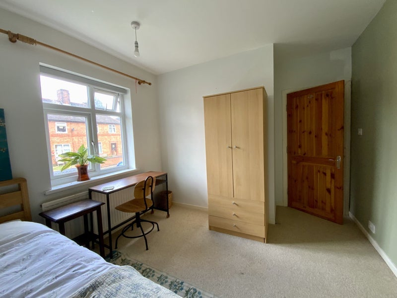 Room Keble Road in Leicester