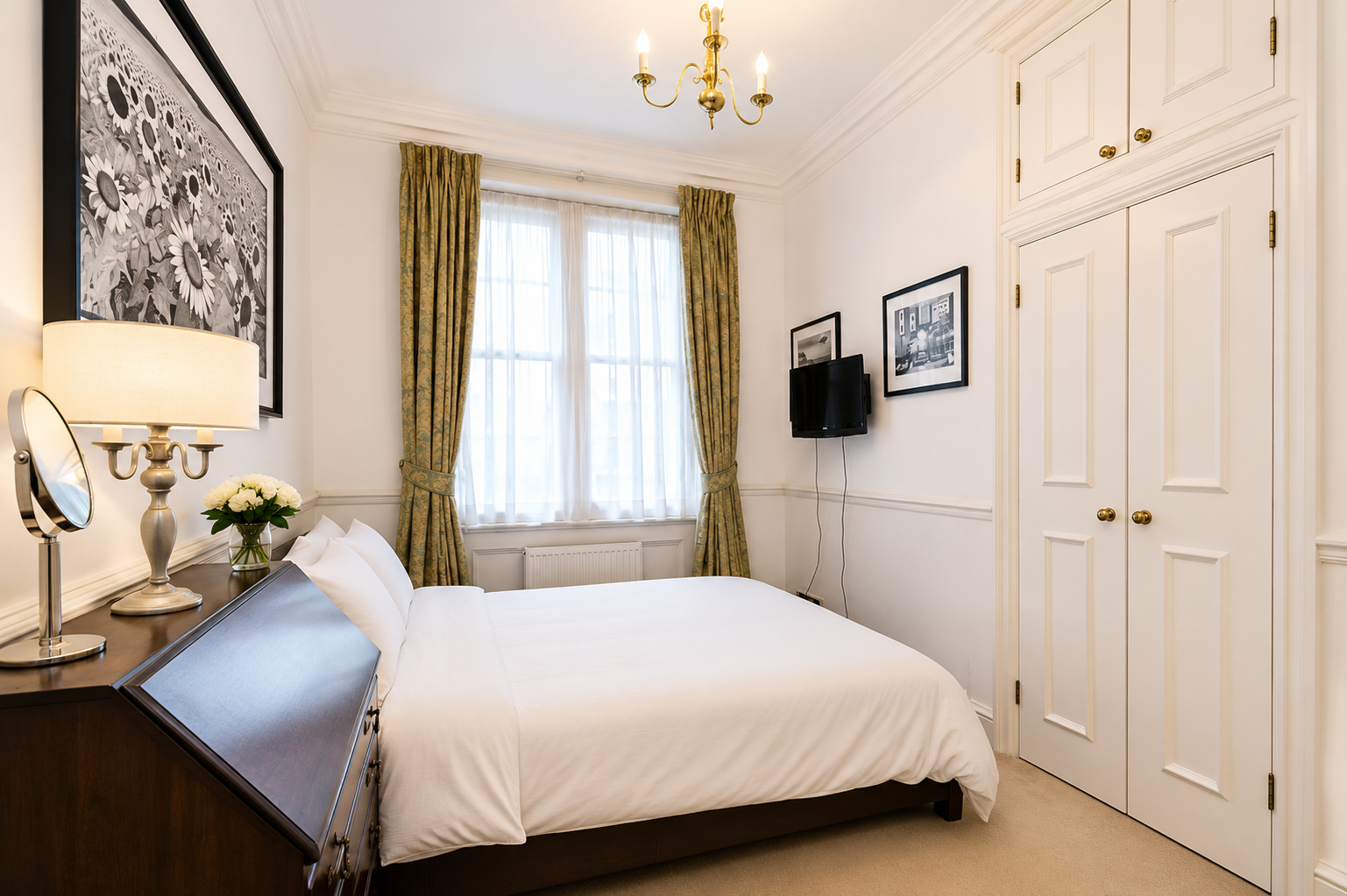 Flat Berkeley Street in City of Westminster