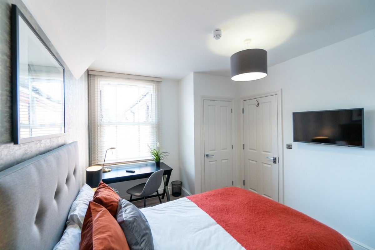 Room Argyle Street in Reading