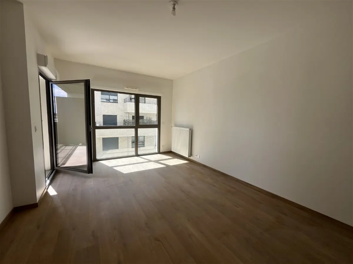 Flat Sente de la Caravelle in Bordeaux