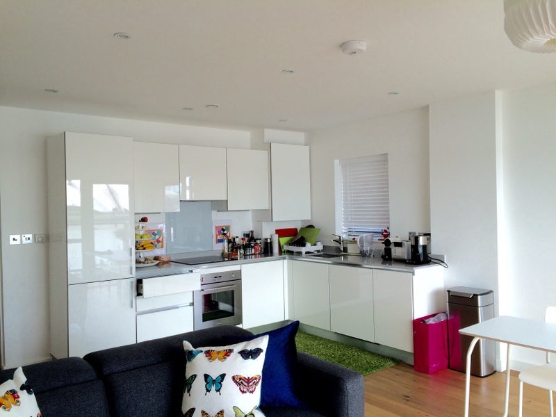 Room Jamestown Way in Greater London