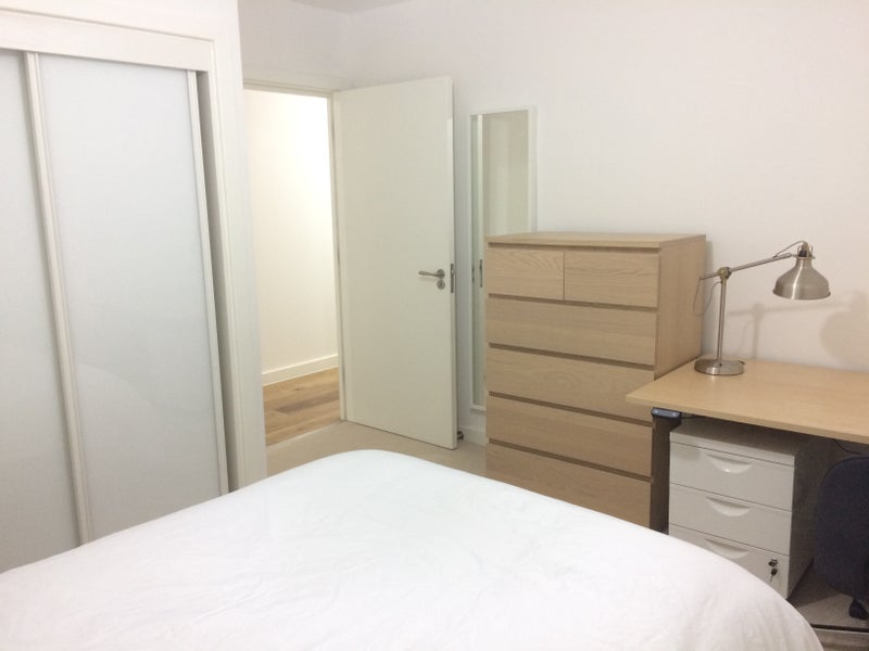 Room Jamestown Way in Greater London