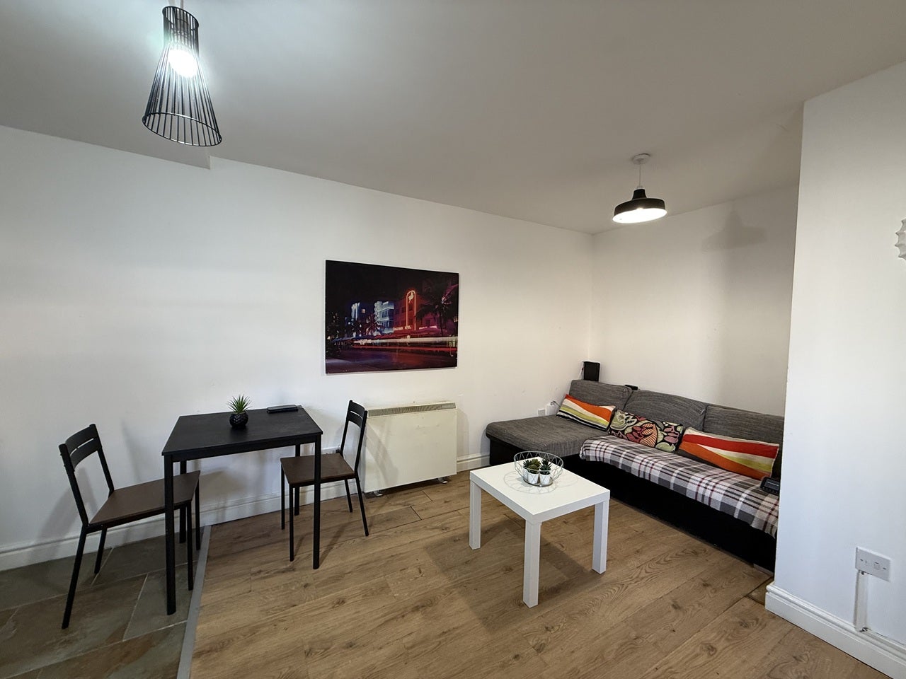 Flat Kimberley Road in Leicester
