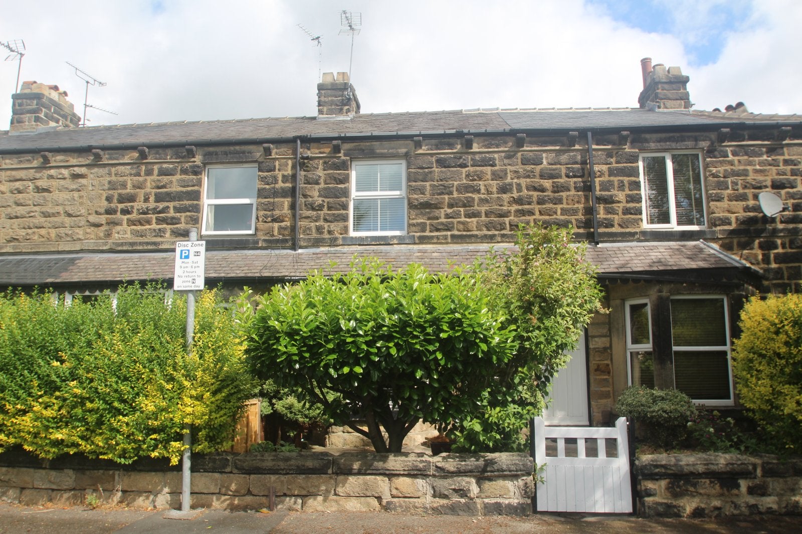 House Nydd Vale Terrace in Harrogate