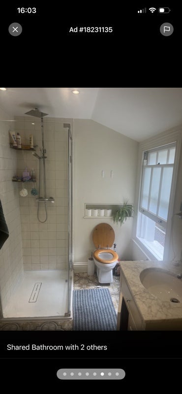 Room Arbery Road in Greater London