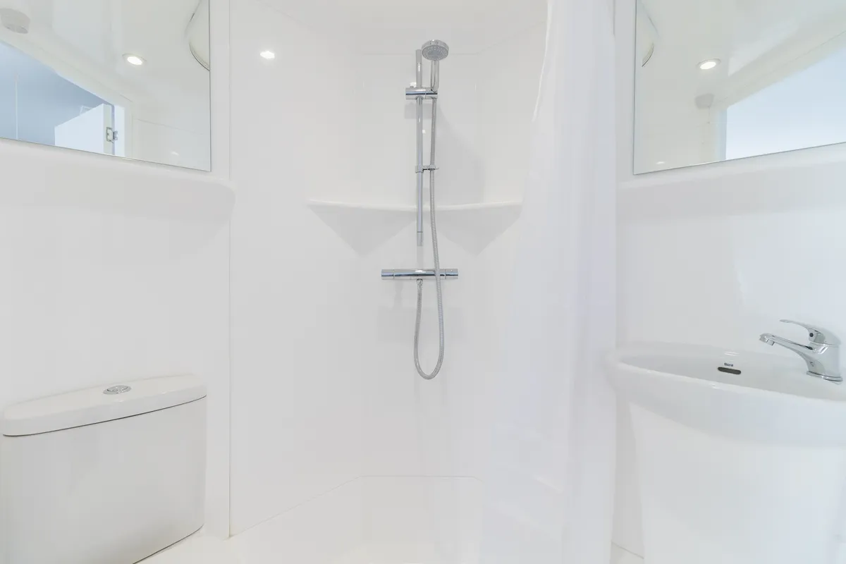 Room Norton Avenue in Stockton-on-Tees