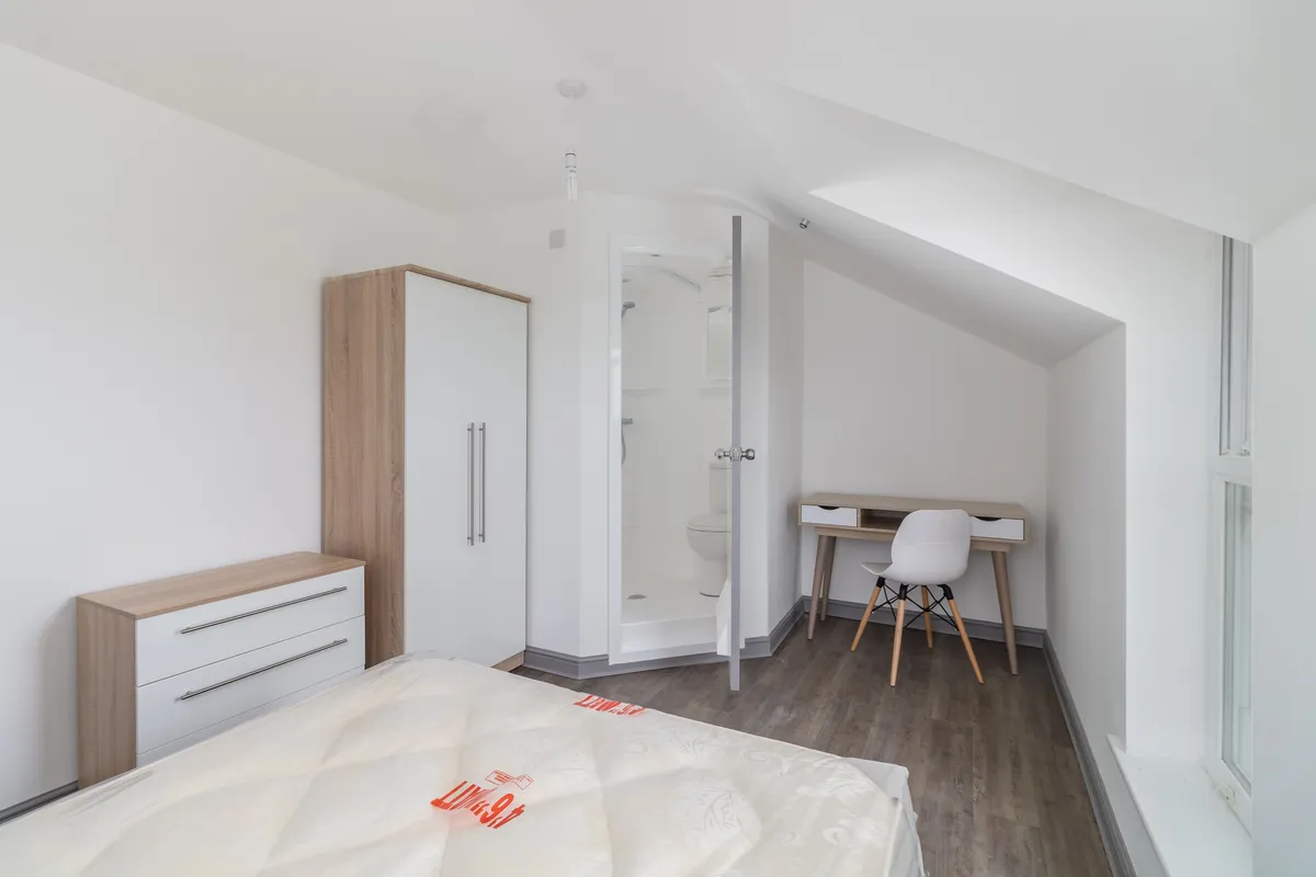 Room Norton Avenue in Stockton-on-Tees