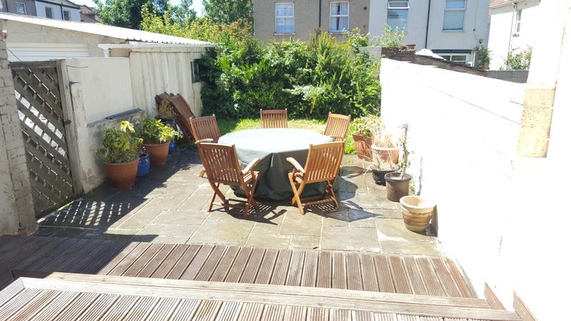 Room Lambley Road in Bristol