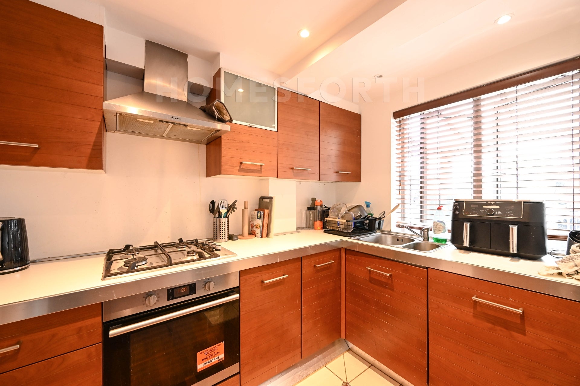 Flat Okehampton Road in Greater London