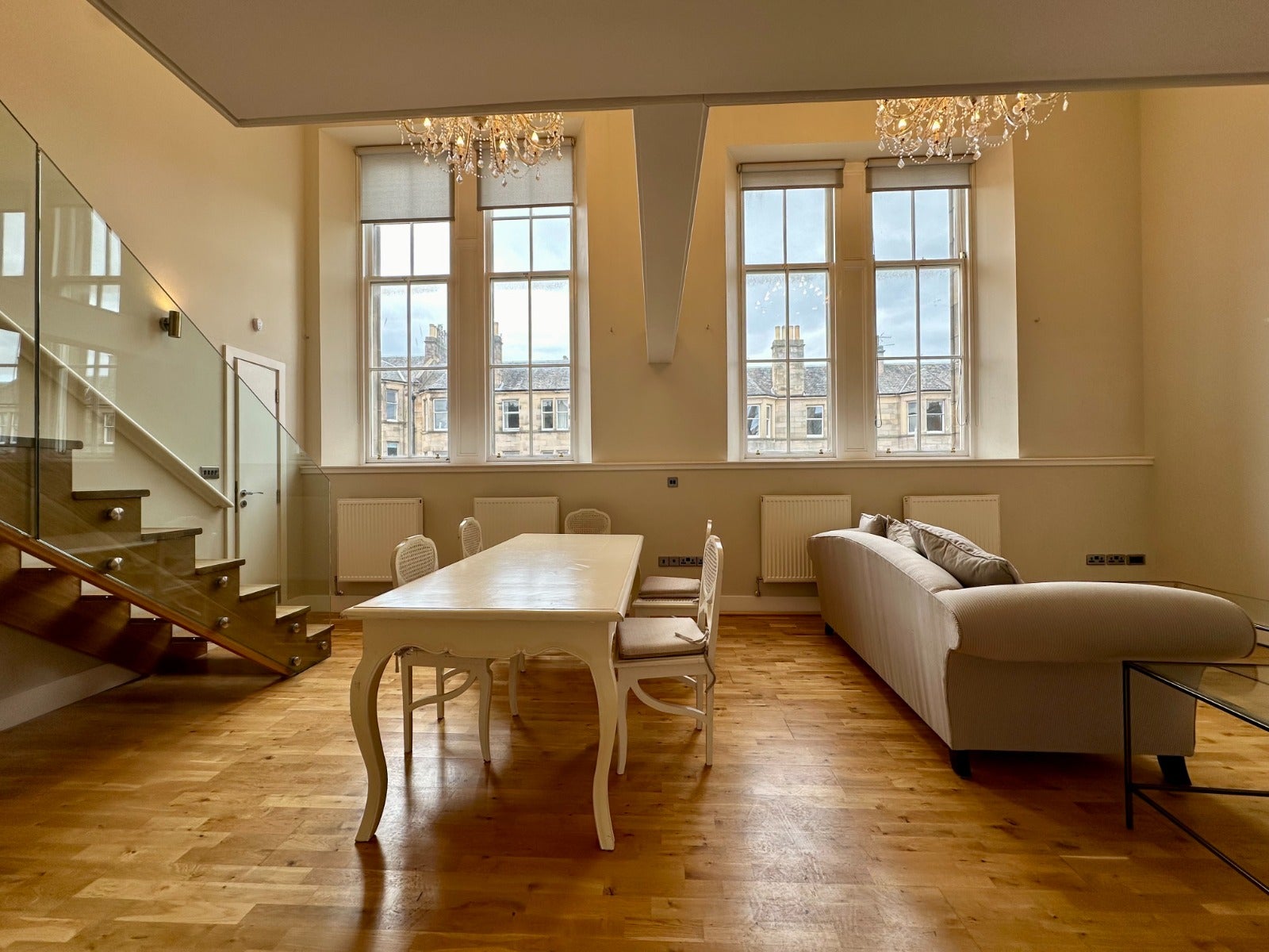 Flat Marchmont Road in City of Edinburgh