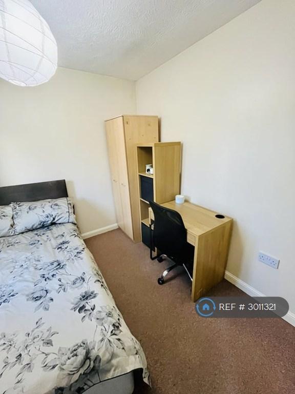 Room Fishers Field in Buckingham