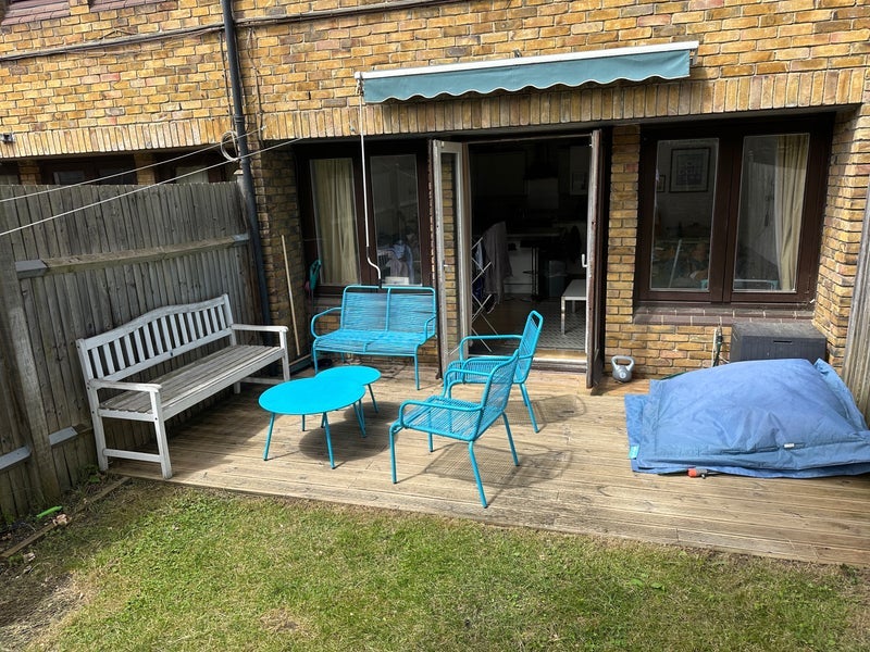 Room Maysoule Road in Greater London