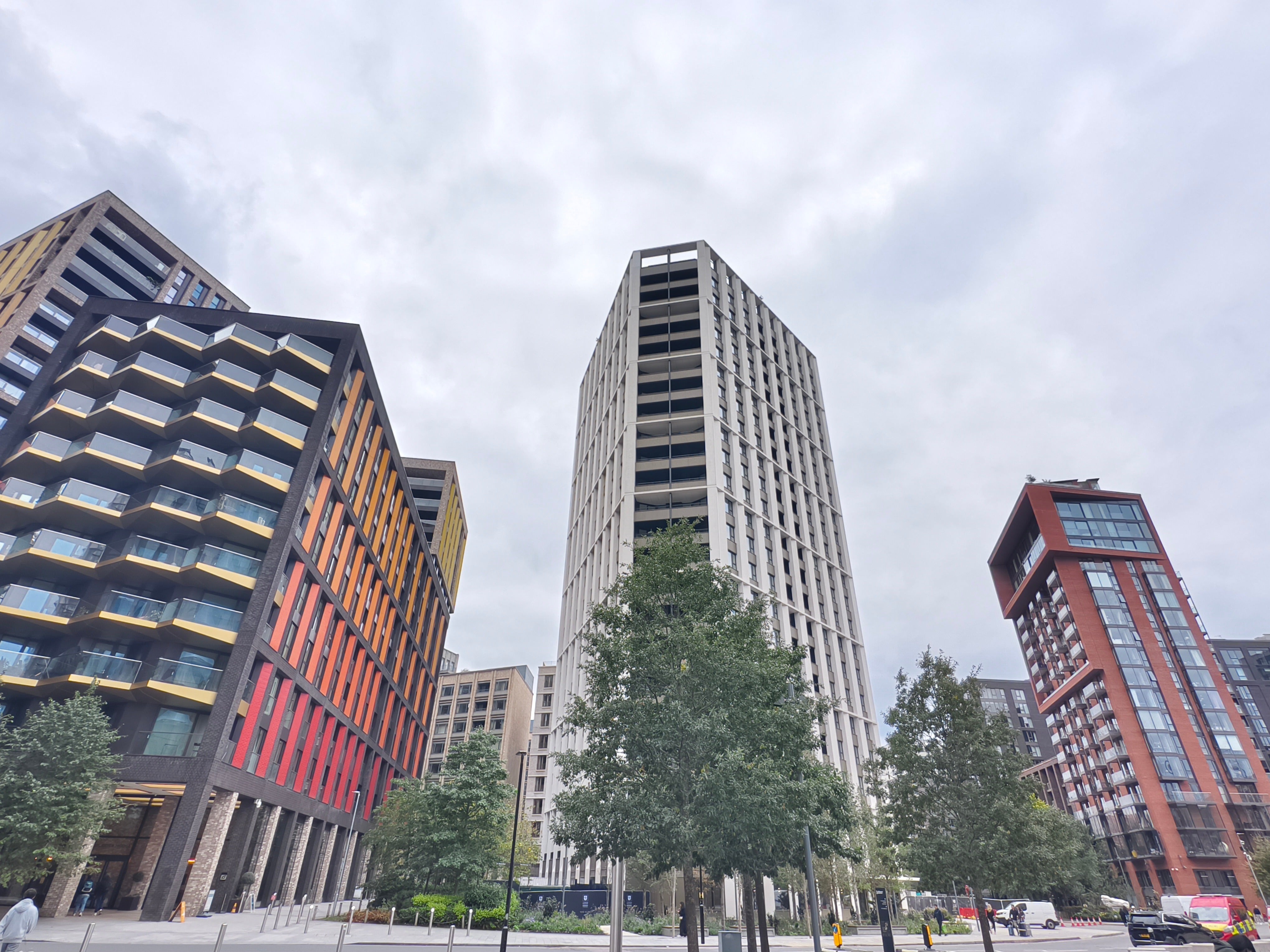 Flat Malthouse Road in Greater London