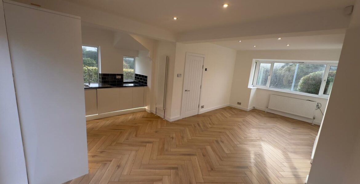 House Burley Wood Mount in Leeds