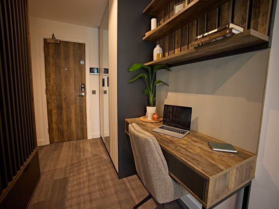 Flat St Alban's Place in Leeds