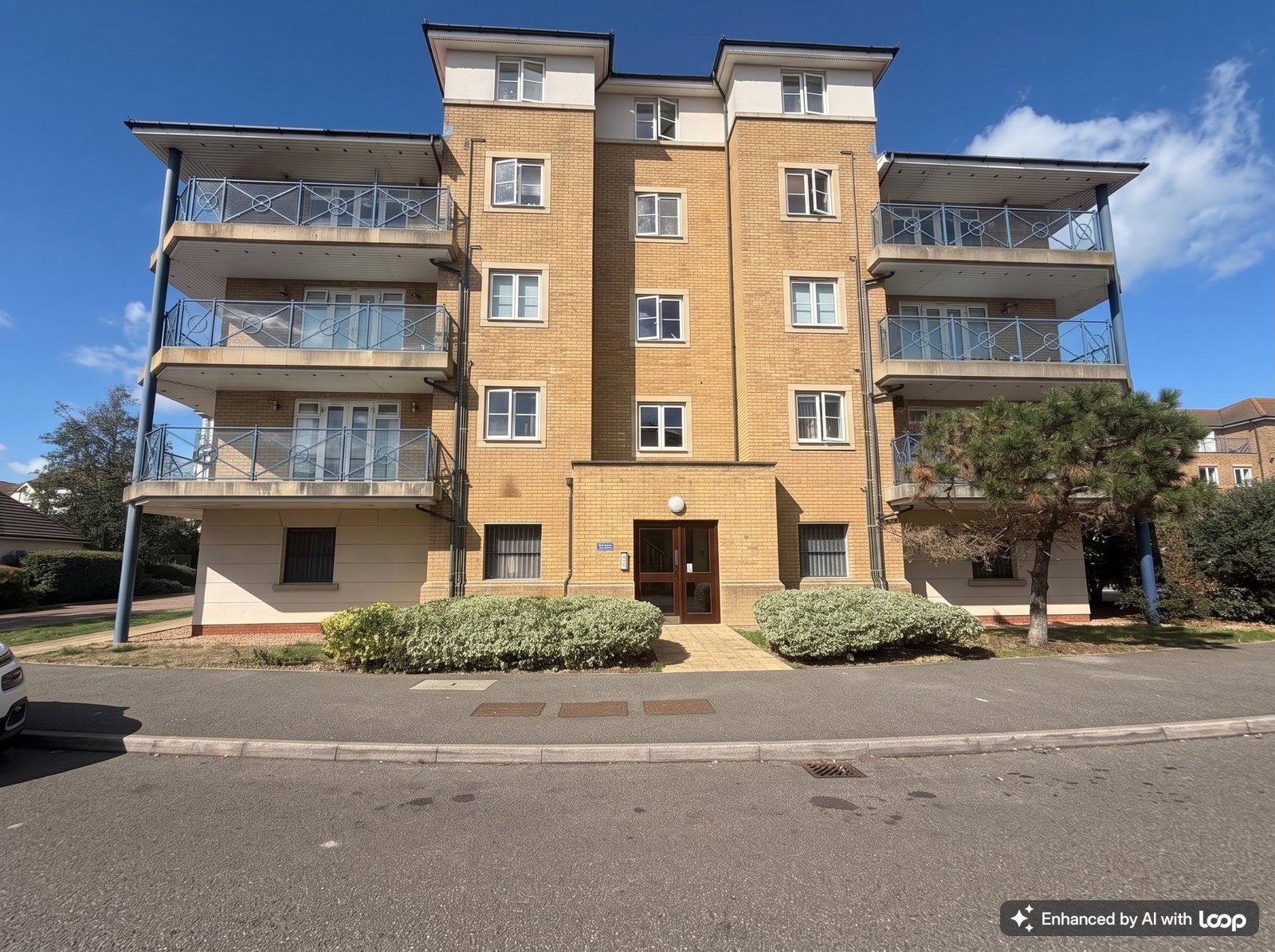 Flat Martinique Way in Eastbourne