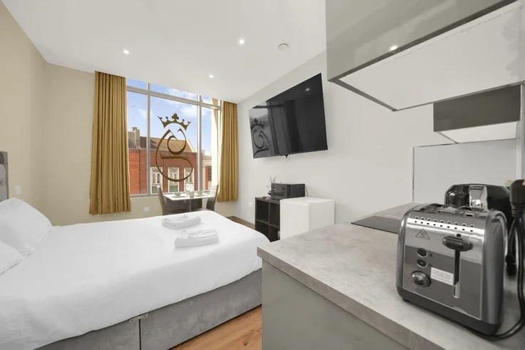 Flat Cranbrook Road in Greater London